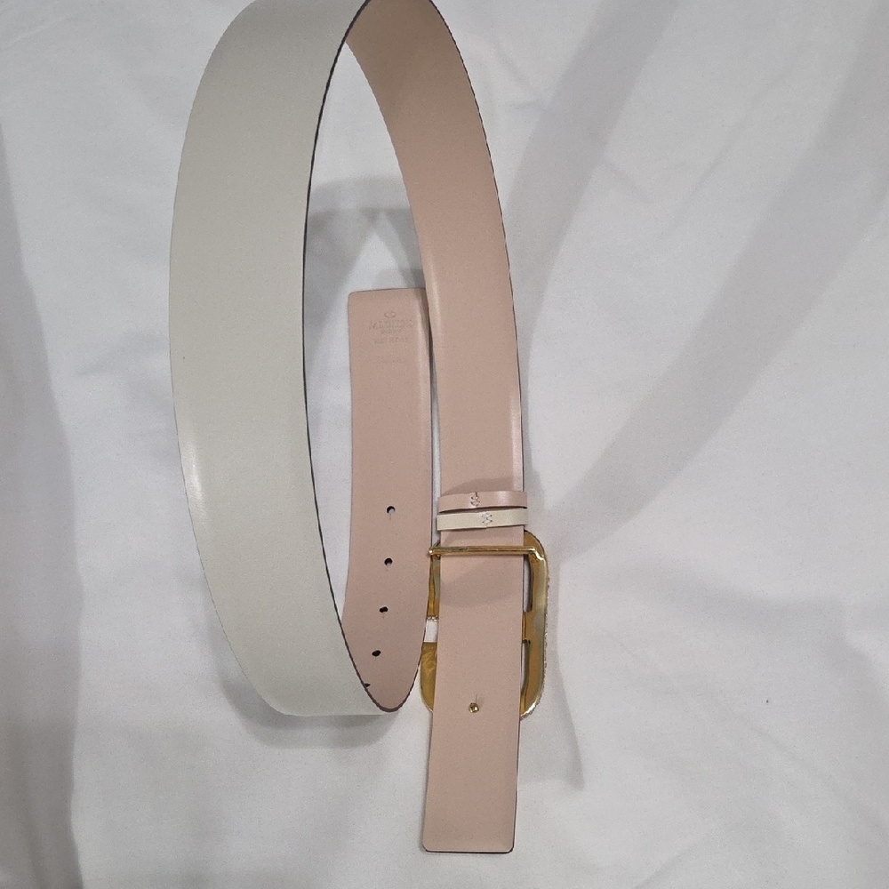Valentino Garavani Cream Belt with Gold Sparkle Buckle - Picture 13 of 15